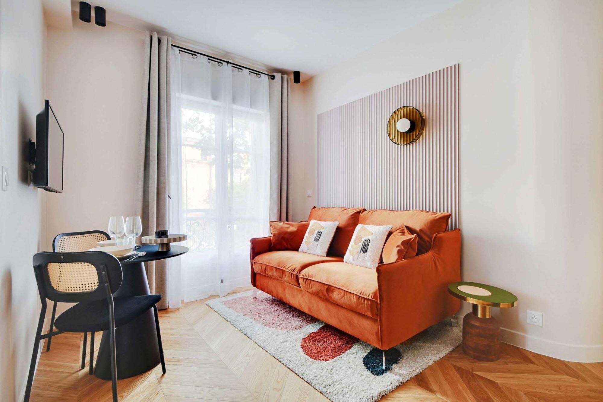 Cozy Entire Near The Eiffel Tower Parigi